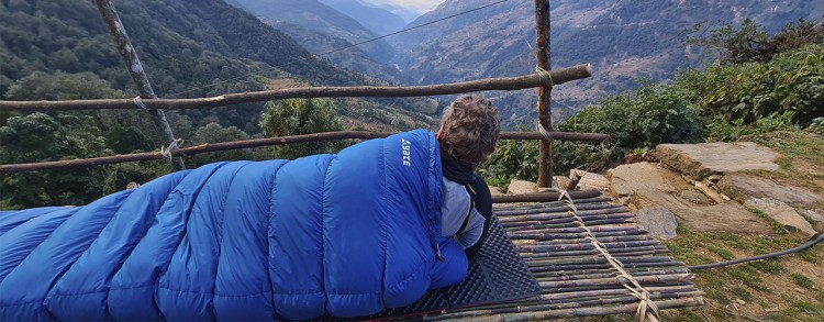 Pernata vreća za spavanje YATE ANSERIS 900 M -30