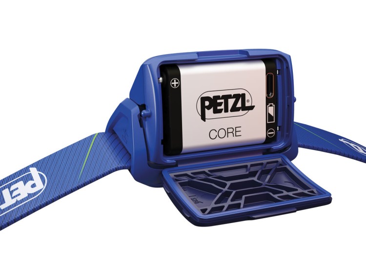 Čeona lampa Petzl TIKKA® CORE (new)